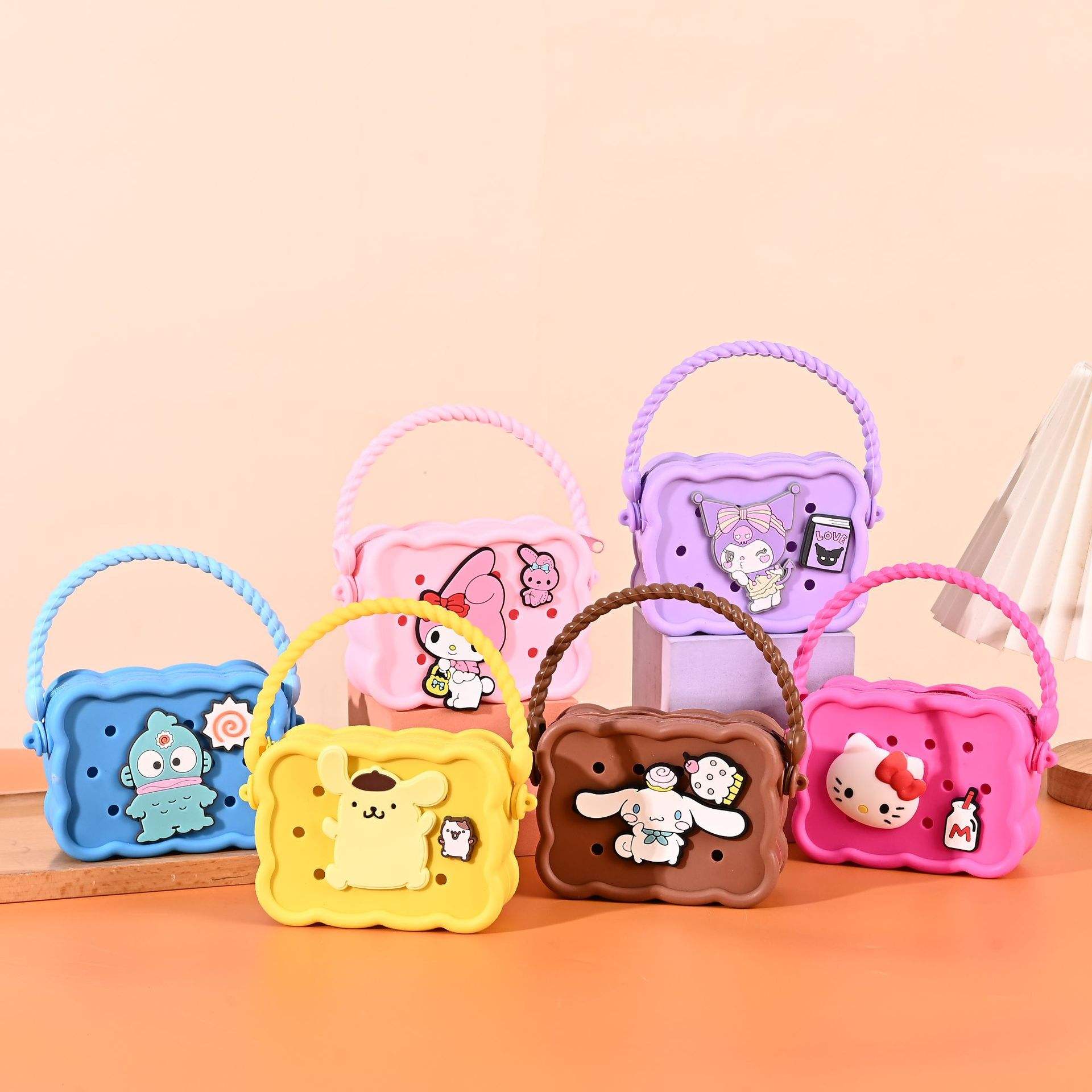 Wholesale Cute Kids Children Purses Handbags One Shoulder Cross-body Mobile Phone Outdoor Beach Use Silicone Bags DIY Mini